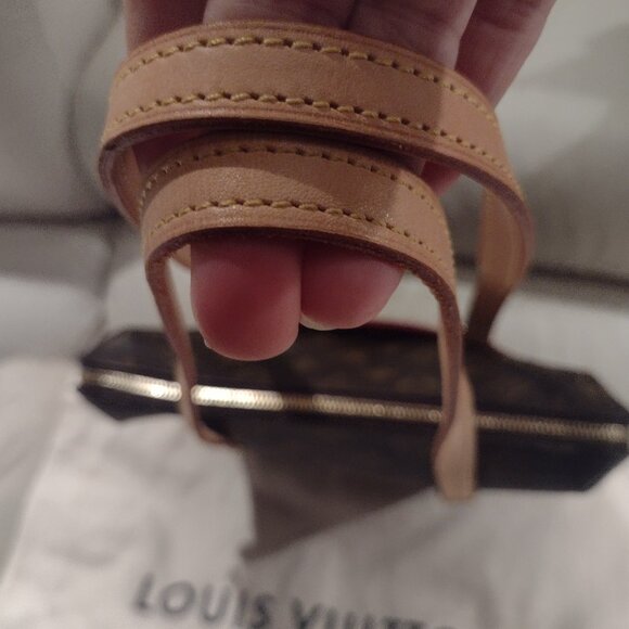 💯% authentic RARE PERFECT Louis Vuitton Coussin shoulder bag 🌹🌹 - Picture 11 of 16